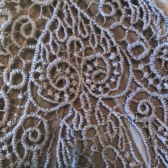 •BUNDLE ONLY• NEW YORK LAUNDRY TOP - Picture 5 of 8